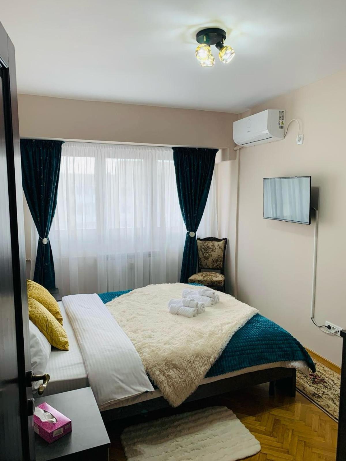 Sofiart Apartment Bucharest Exterior photo